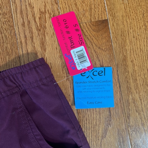 NWT EXCEL COMFORT FUNCTION FOR HEALTH CARE PROVIDERS ELASTIC WAIST BURGUNDY S - Picture 4 of 6